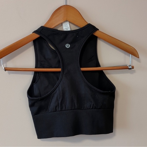 Lululemon Ebb Training Bra - Picture 7 of 7
